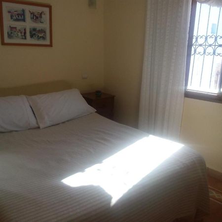 Hostal Gernika Szafszawan Zewnętrze zdjęcie